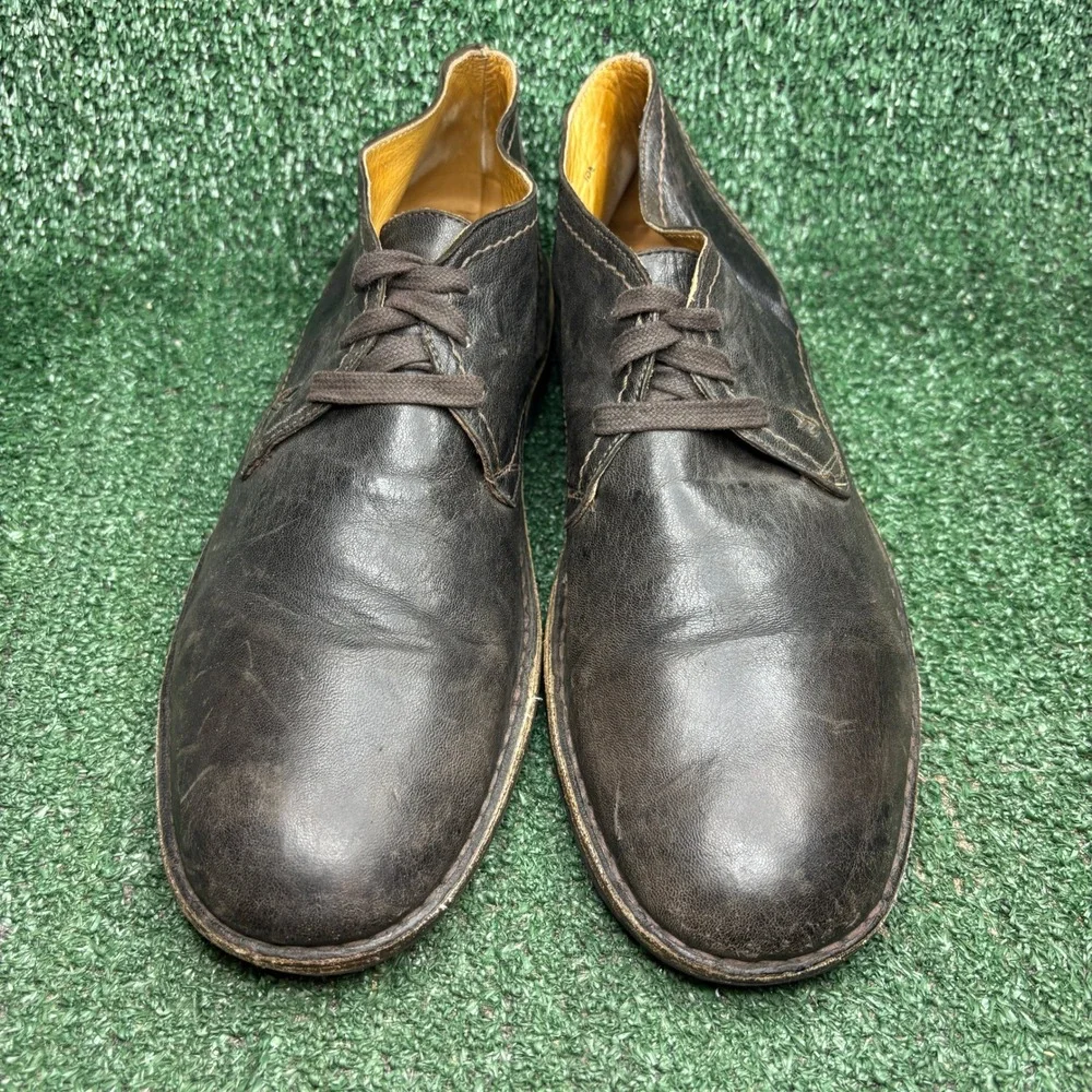 John Varvatos Distressed Leather Vibram Sole Chukka Boot Brown Mens Size 10.5